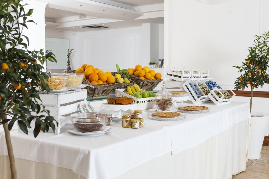 Sud Beach Hotel Fronte Mare By Ria Hotels Marina Di Pulsano Ngoại thất bức ảnh